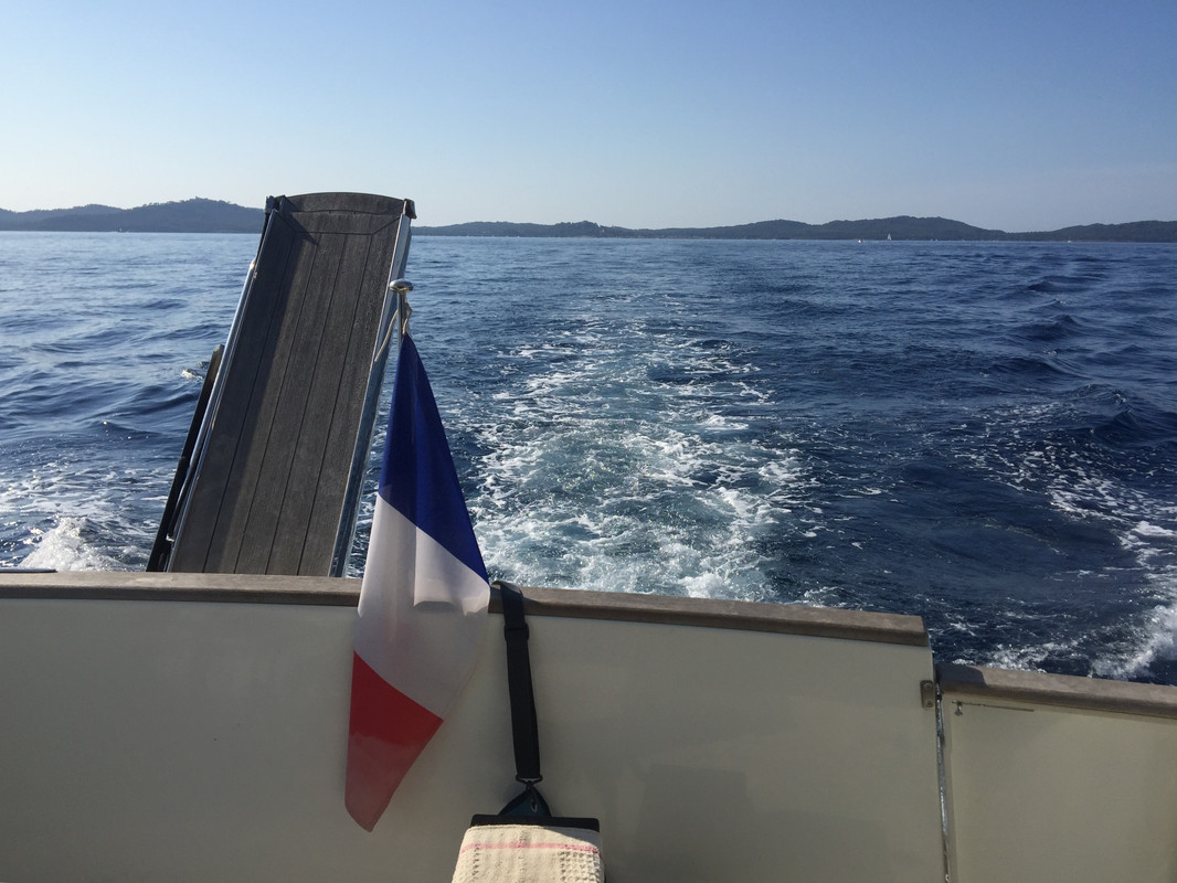 648E569C-2D23-4925-9EE5-1EFCCA86E4EC