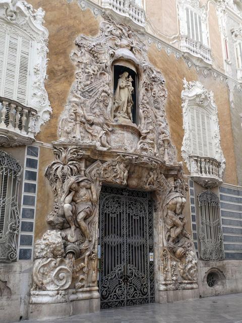 VALENCIA en un fin de semana - Blogs de España - Domingo 31/12: Centro de Valencia y Fin de Año en la Plaza del Ayuntamiento (28)