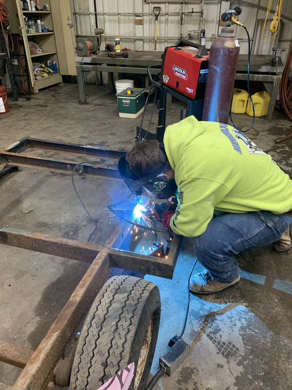 EC928FD9-CF10-4666-84F5-12F7237FB563