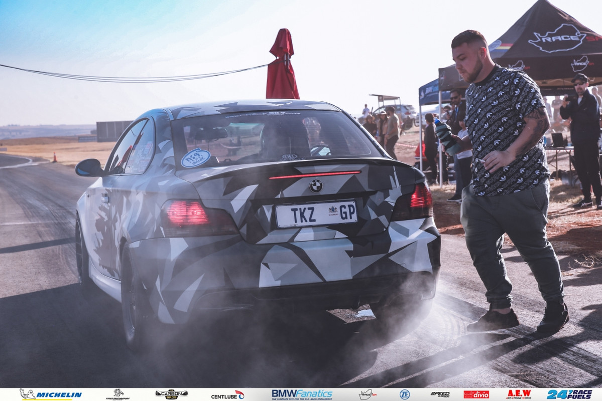 BMWFanatics RD19 Divio (284)