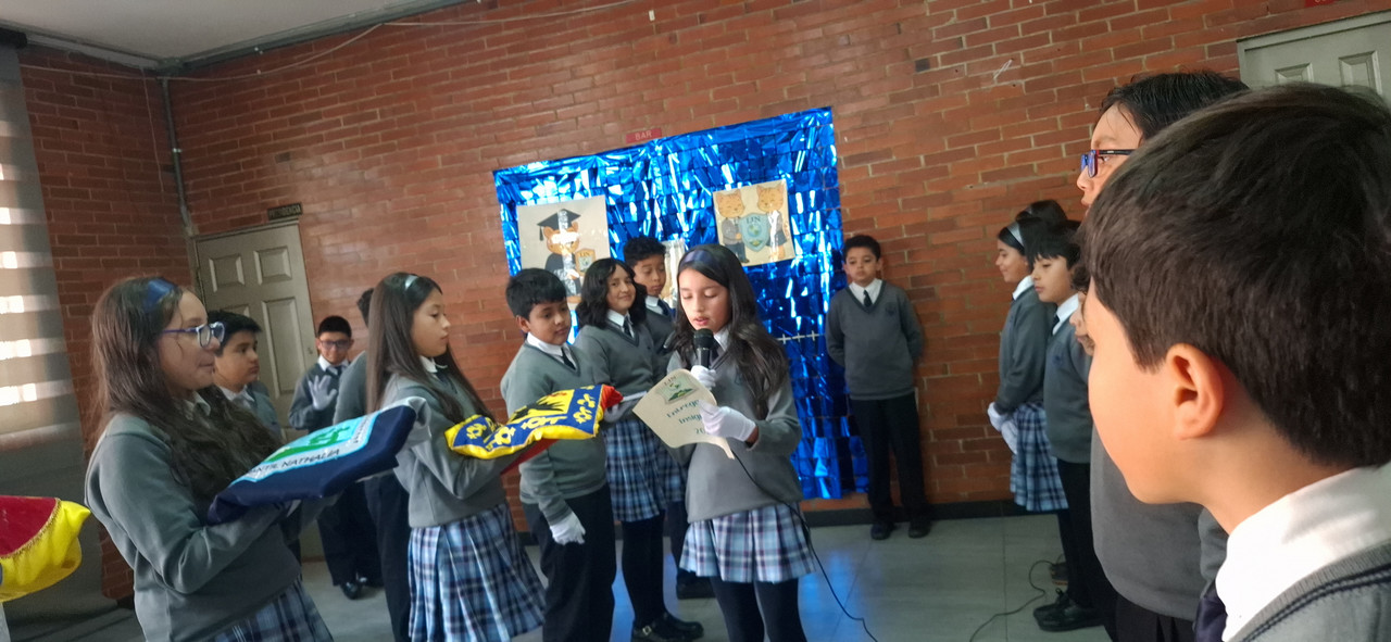 Entrega de Insignias