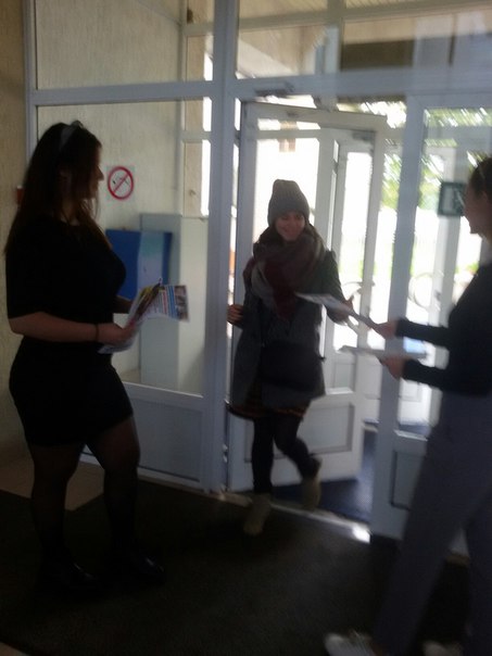 F6AE7873-EDA3-473A-8177-EF7781F923AB