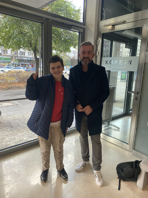 E59145D6-C0CF-459B-A7A6-4466A058E20F