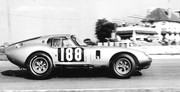  1964 International Championship for Makes - Page 6 64taf188-Cobra-Day-M-Trintignant-B-de-Saint-Aubin-2