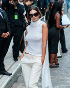 Emily-Ratajkowski-See-Through-CK2026NYFW30