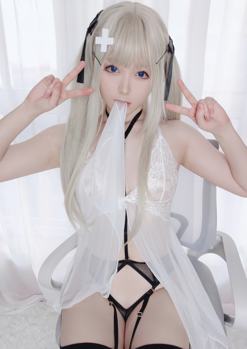 Asagiriai(愛ちゃん)情人节睡裙写真图集 浪漫主题高清美图 27P (171MB)