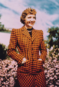 claudette-colbert-d36