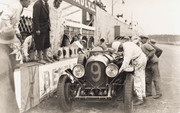 24 HEURES DU MANS YEAR BY YEAR PART ONE 1923-1969 - Page 9 29lm09-Bentley-4-5-Jack-Dunfee-Glen-Kidston-5