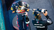 [Imagen: Max-Verstapen-Lewis-Hamilton-Formel-1-GP...793099.jpg]