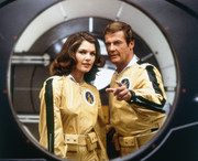 roger-moore-b10
