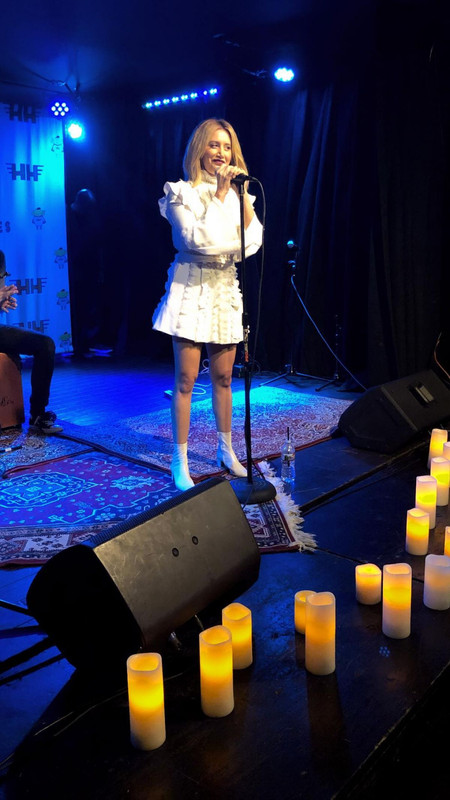 F9028356-0EEE-4C4E-B446-AFA05687CBA9