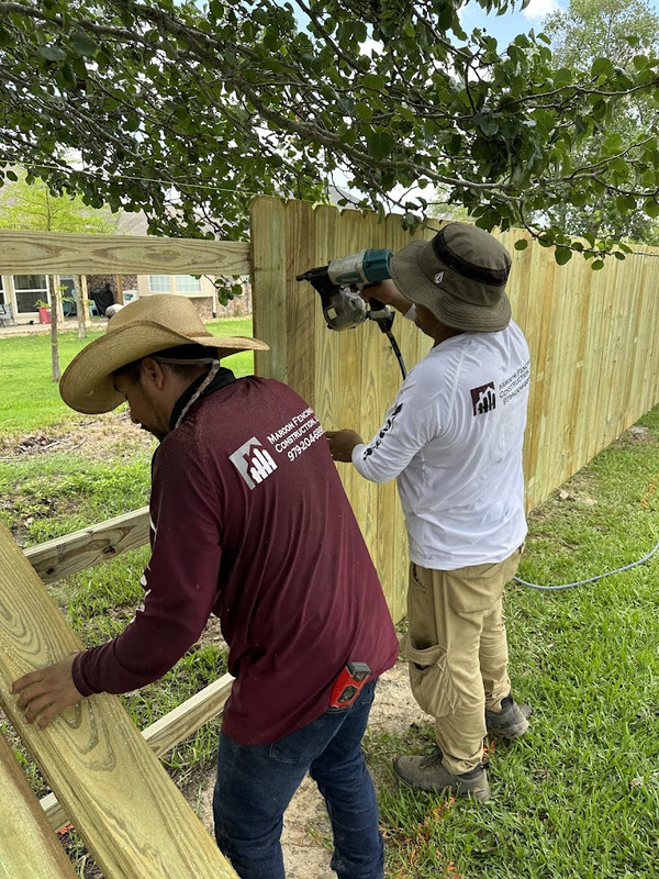 college Station fencing