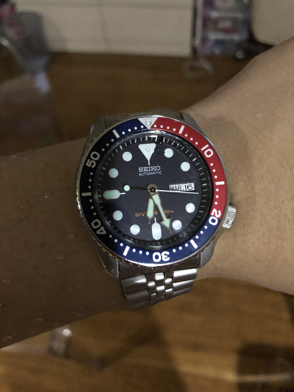 C3D30847-130A-4DE2-BA21-FADF463F098E