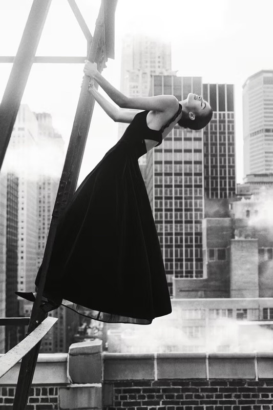 Emporio Armani, la campagna Autunno/Inverno 2023-24 Emporio Armani, la campagna Autunno/Inverno 2023-24
