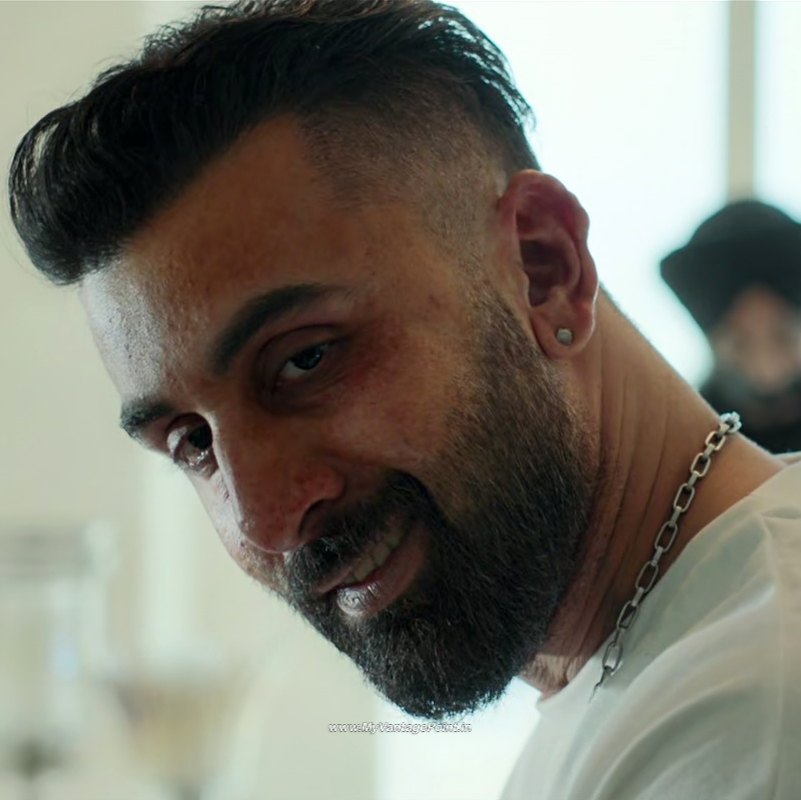 77-Ranbir-Kapoor-Look-and-Style-in-Animal-2023-Movie