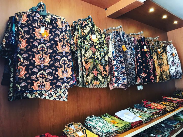 Batik Semar, tempat belanja oleh-oleh di Tegal untuk mudik Lebaran 2023.