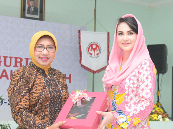 Arumi Optimis Pengurus Baru Dekranasda Kota Madiun Mampu Perkuat Potensi Kerajinan Jatim