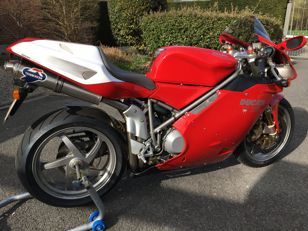 5171FE5F-754B-488A-A07D-E6CD73EA0DFE