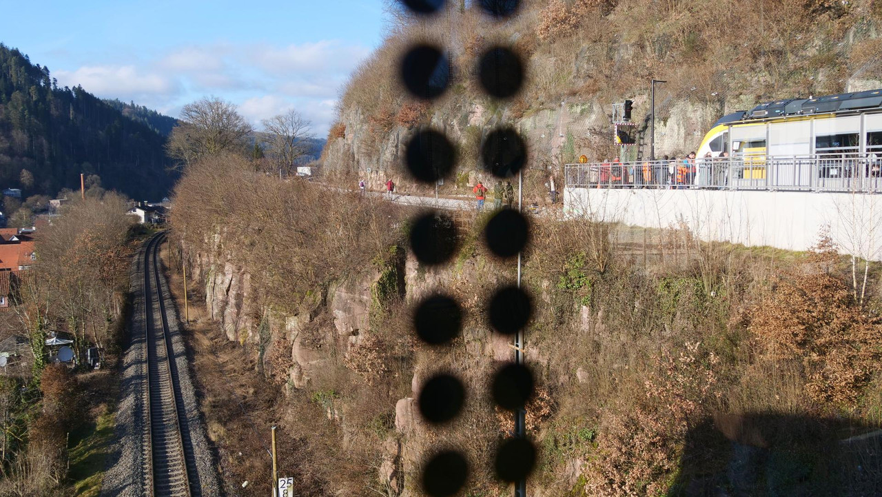 [Bild: 310126-151725-480b.jpg]