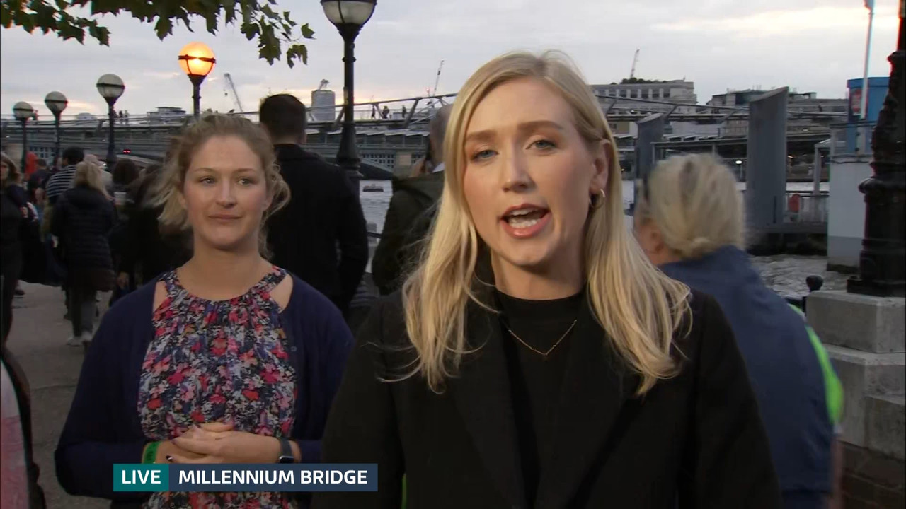 ITV Evening News_20220915_18301930.ts_snapshot_00.21.18.638