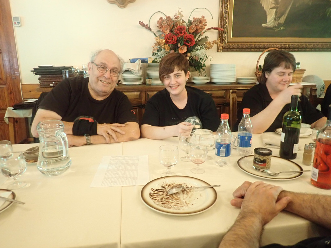 71683503-5C4E-4334-8B86-5BB4627DEEE7