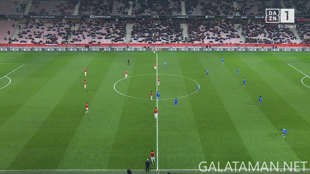 [Image: 03-14-20-30-01-DAZN-1-FHD-OGC-Nice-vs-Au...19-463.jpg]