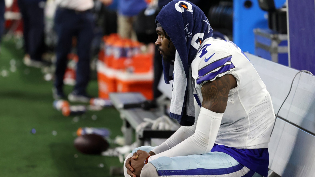 Fuertes peleas arman aficionados de Dallas en el AT&T Stadium