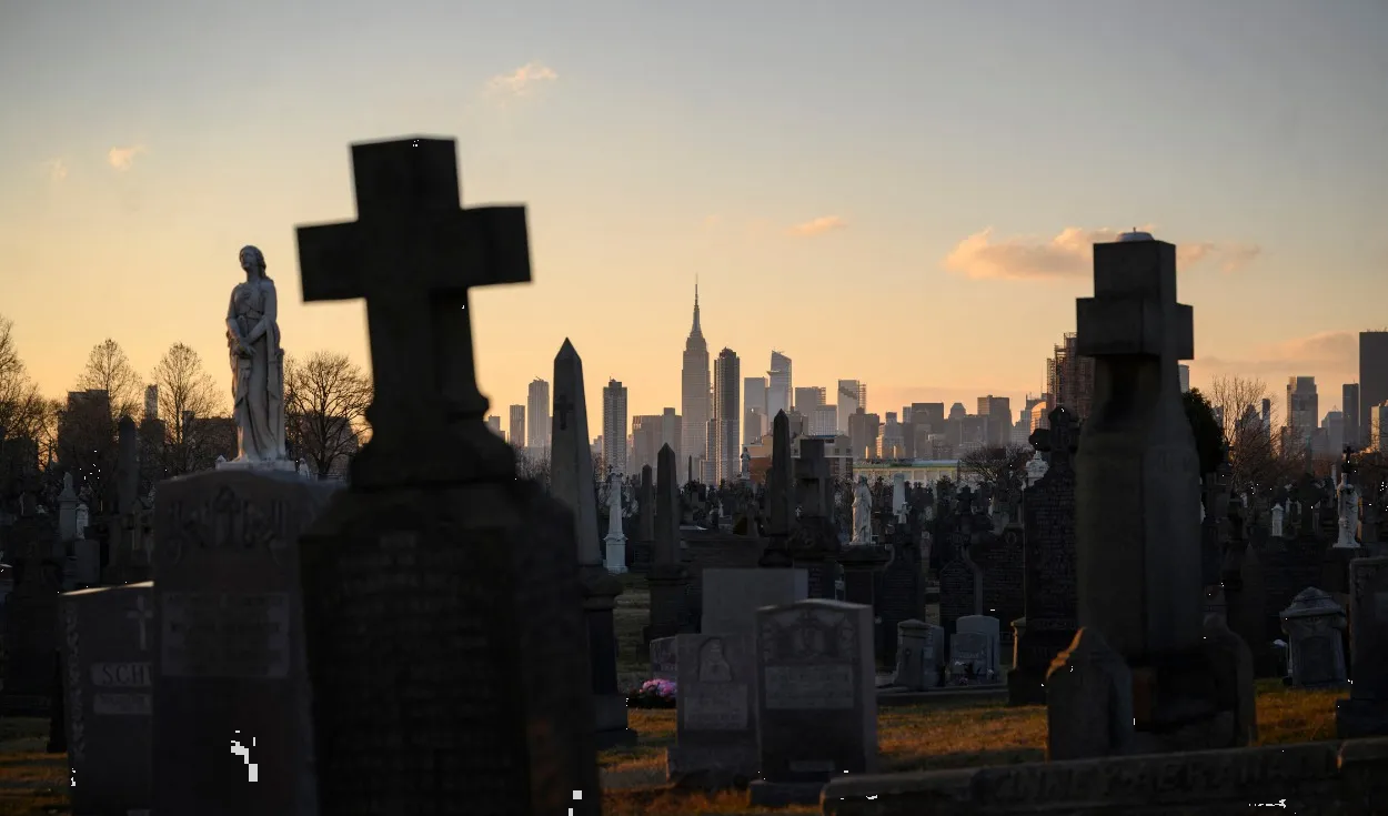 ¿Qué Significa Soñar con un Cementerio? - Interpretaciones y Simbolismo