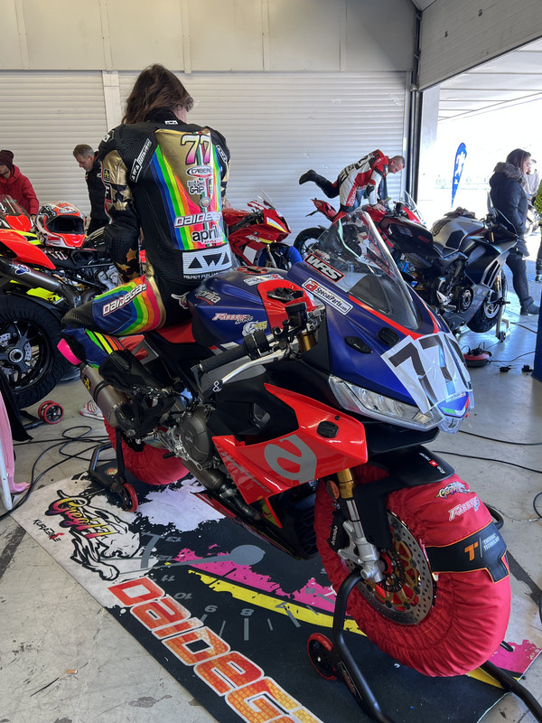 FA6230DF-9FEC-4BB8-93B1-182D05813BDA