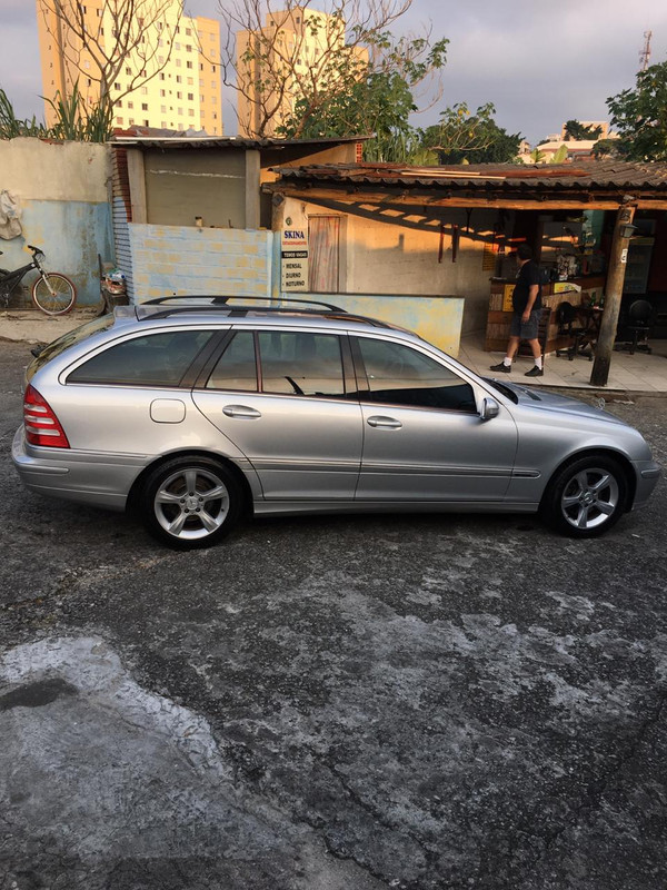 S203 - C230K Touring - 2004/2005 - R$ 37.000,00 - Página 2 W203-TOURING5