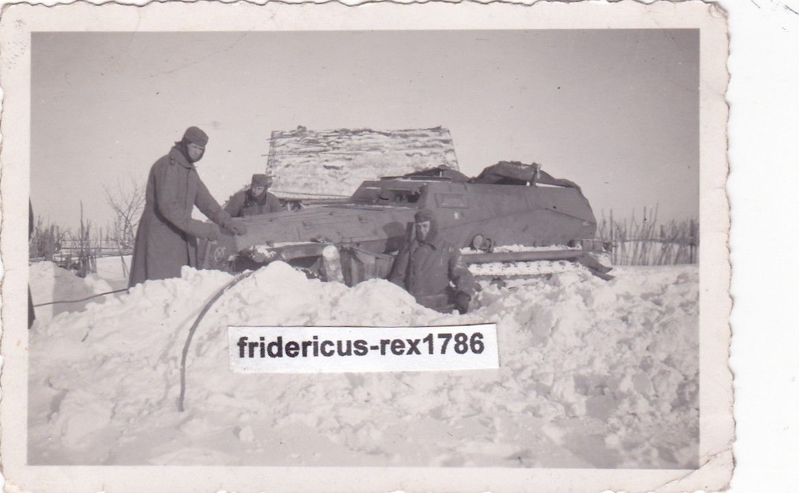 Foto StuG Sturmgeschütz Abt. GD Schützenpanzerwagen Sd.Kfz. 250 