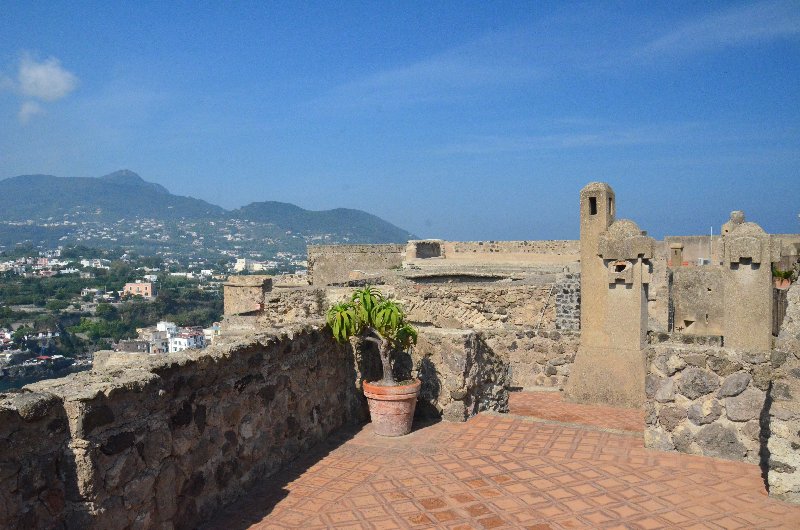 Italia y sus pueblos-2018/2019/2023 - Blogs de Italia - ISLA DE ISCHIA-21-9-2018 (93)