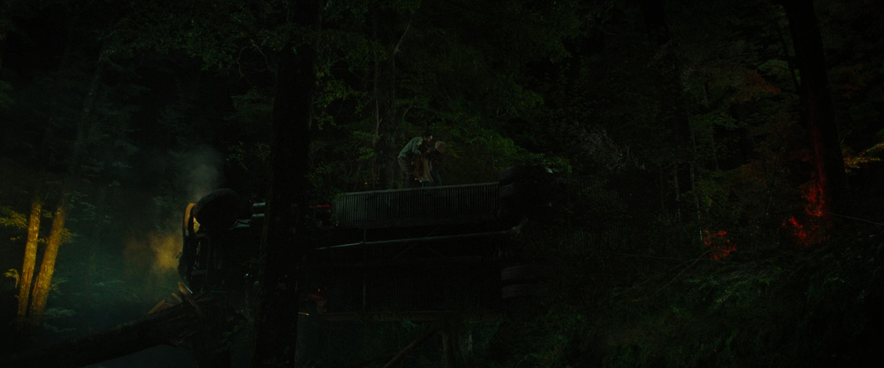 (Vietsub) Wolf Man 2025 1080p WEB DDP H264-ETHEL.mkv_snapshot_00.31.01.860