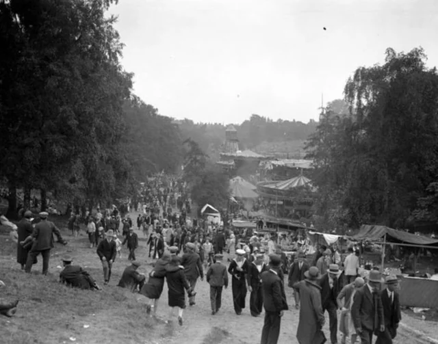 7 pics new bond st 1919 hampstead heath 1928 york house v0 82f0z5osgsgc1