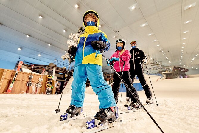 Can a 2 year old go to ski in Dubai