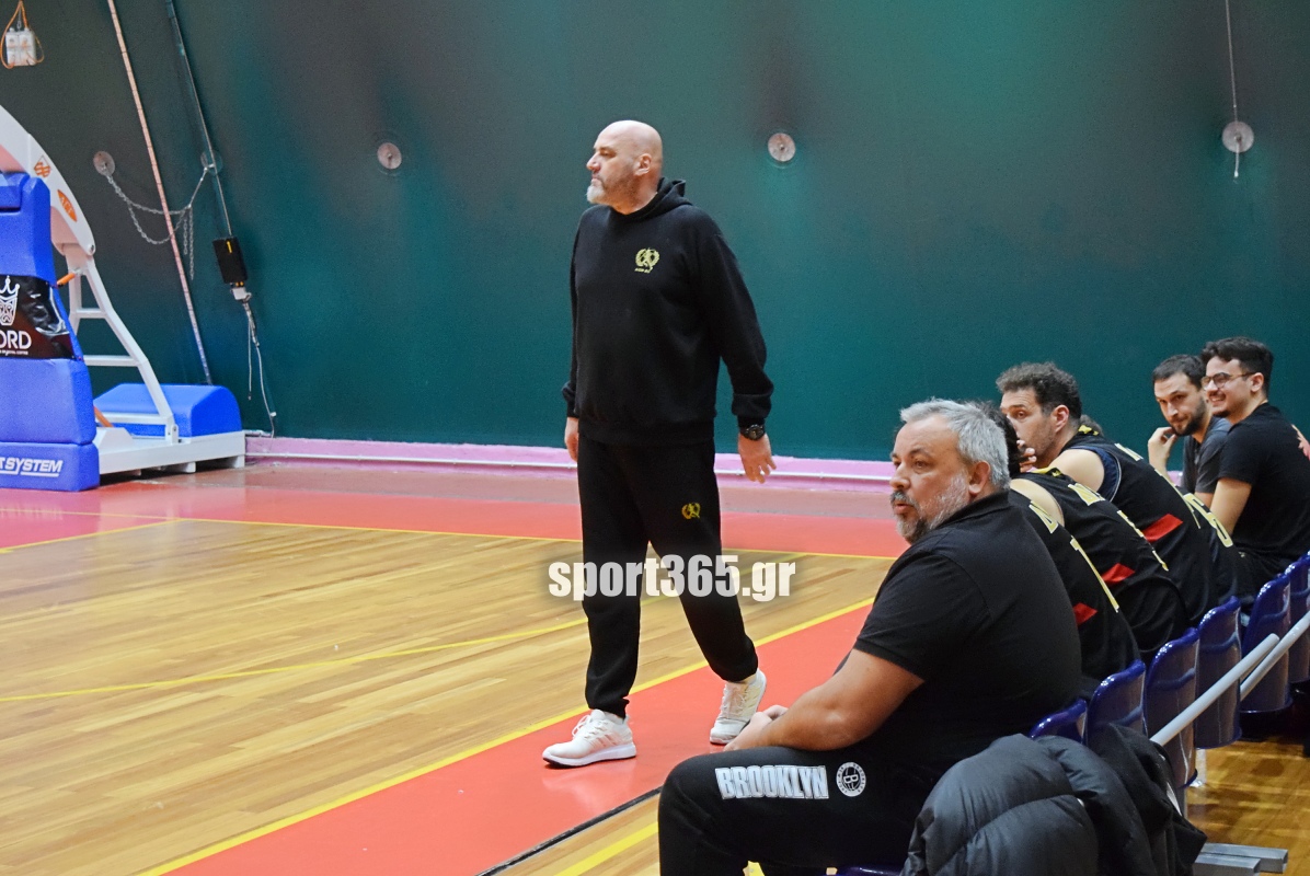 , &Mu;&alpha;&tau;&sigma;ά&rho;&alpha; &sigma;&tau;&eta;&nu; &Tau;έ&nu;&tau;&alpha;, &omicron; &Delta;ί&omega;&nu;&alpha;&sigmaf; &pi;ή&rho;&epsilon; &mu;&epsilon;&gamma;ά&lambda;&omicron; &delta;&iota;&pi;&lambda;ό &epsilon;&pi;ί &tau;&eta;&sigmaf; &Kappa;&alpha;&lambda;&alpha;&mu;ά&tau;&alpha; BC &mu;&epsilon; 92-81 &sigma;&tau;&eta;&nu; 2&eta; &pi;&alpha;&rho;ά&tau;&alpha;&sigma;&eta; (&phi;&omega;&tau;ό & &beta;ί&nu;&tau;&epsilon;&omicron;)