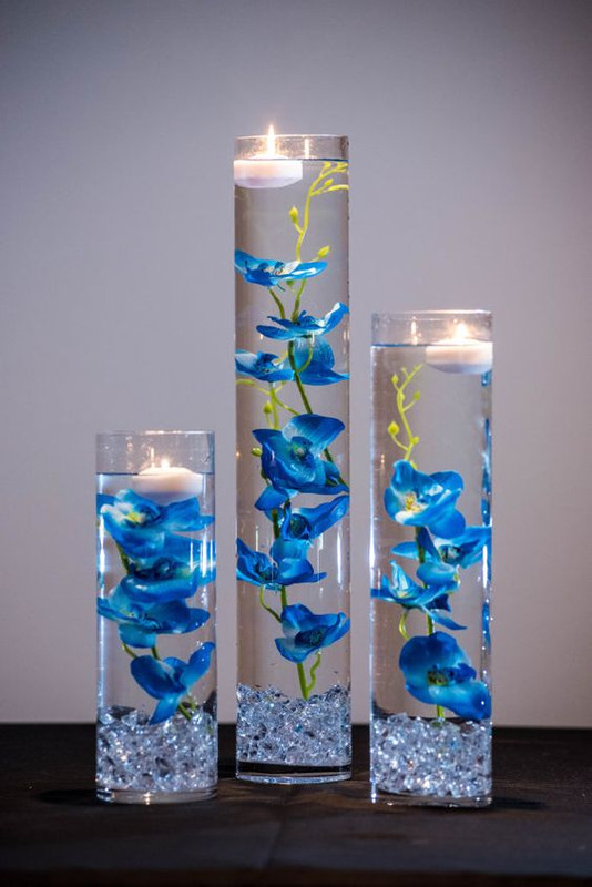 blueglassvases.jpg