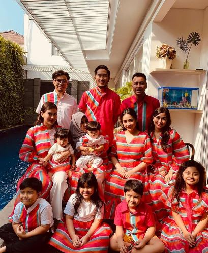 foto lebaran keluarga Raffi Ahmad dan Nagita Slavina