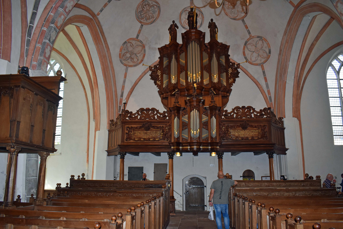 DSC_0057AMB5-8-22