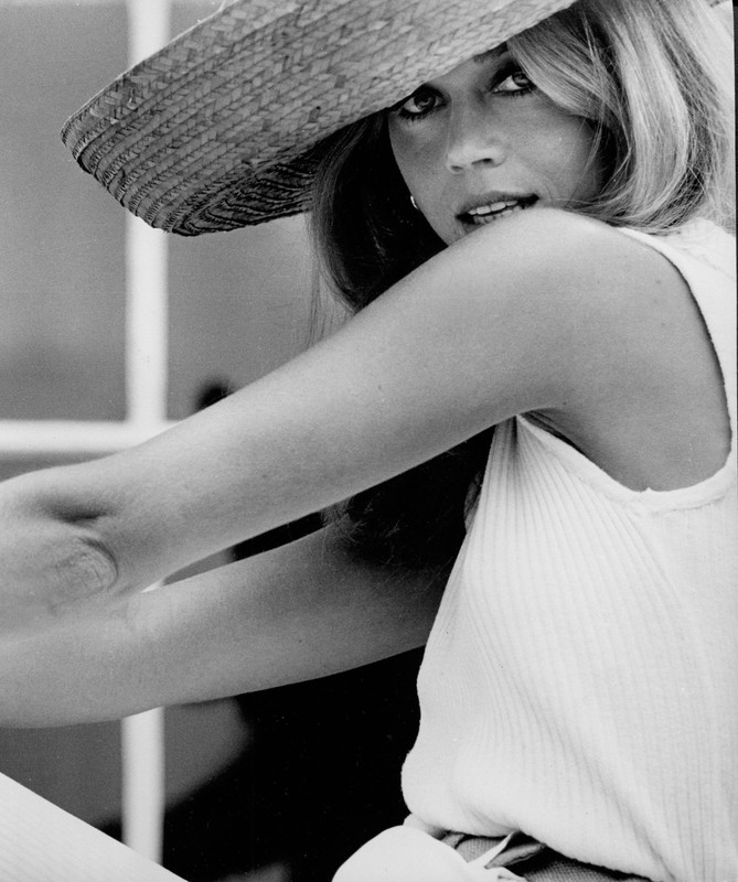 Jane_Fonda_md97