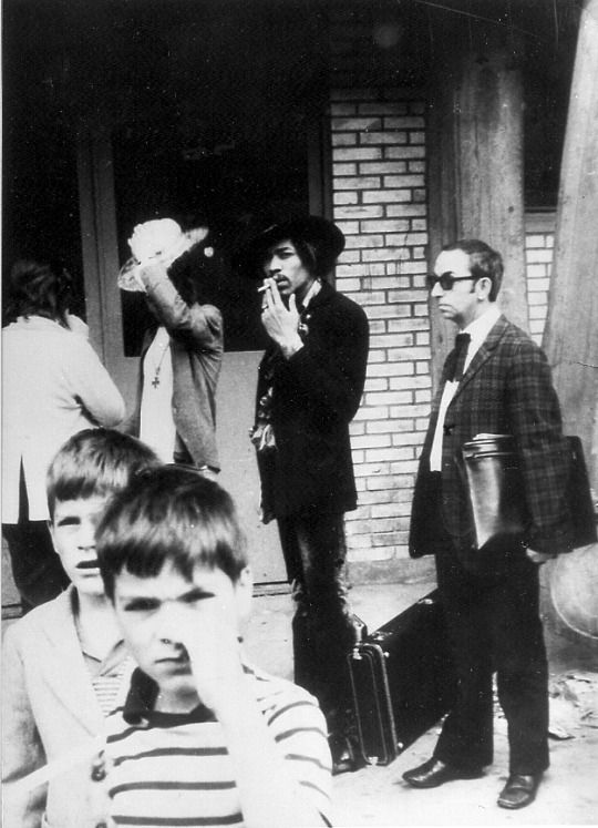 6de585333f11dcd355c2fd3f6755e6b4