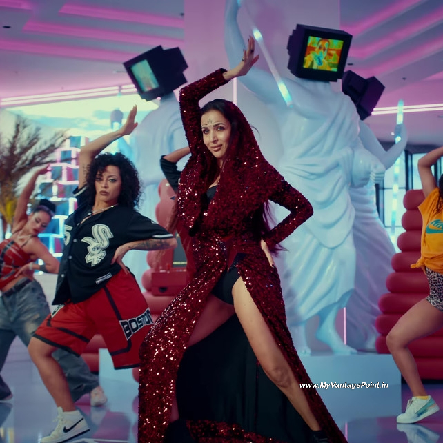 19-Malaika-Arora-Hot-in-Chillgum-Song-by-Yo-Yo-Honey-Singh-My-Vantage-Point