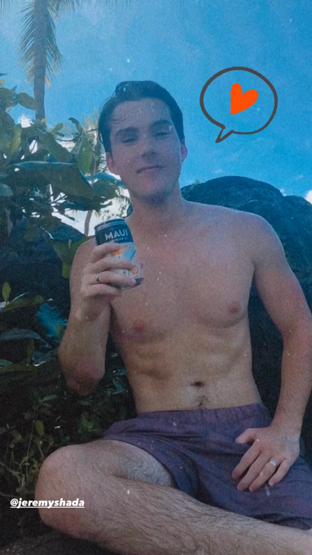 8E7A7CF5-DAAD-4784-9F41-9CE119FABF73