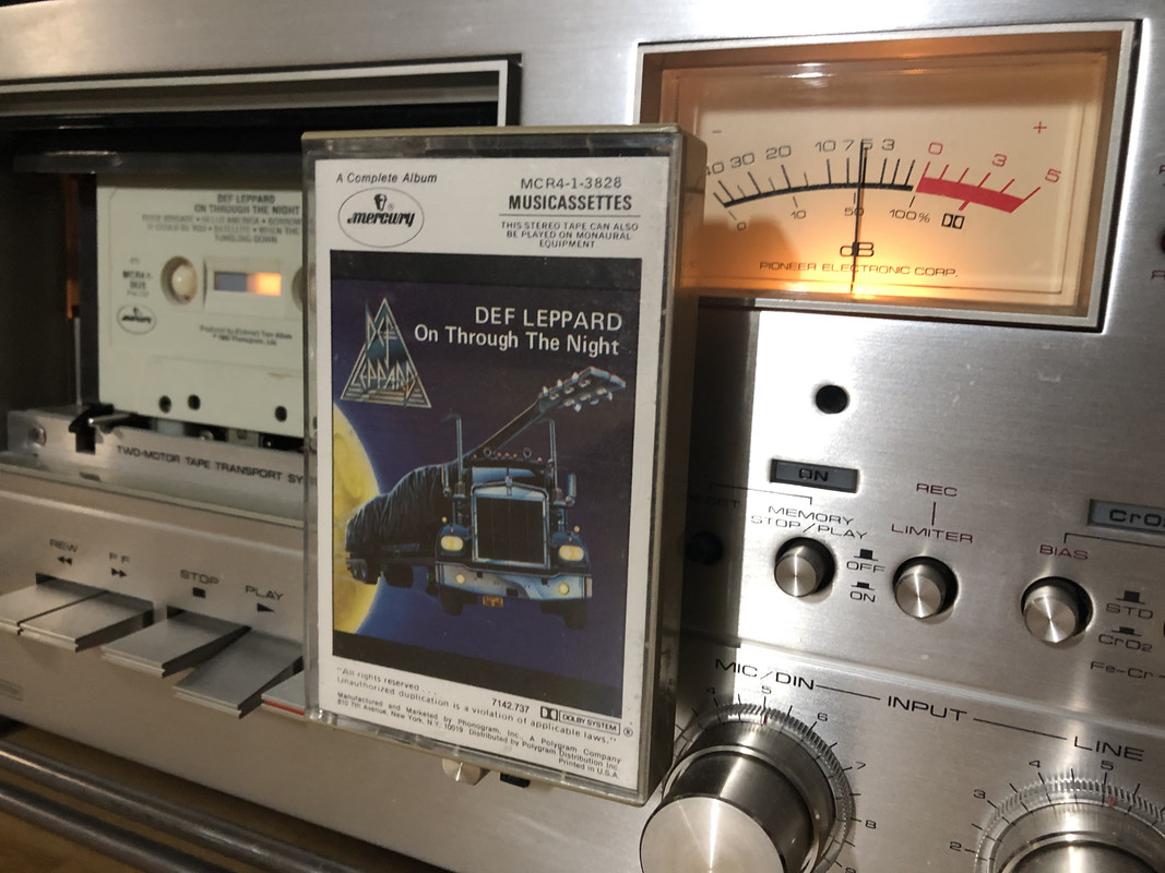 FB83055F-084E-4519-82BB-11E3457B69DB