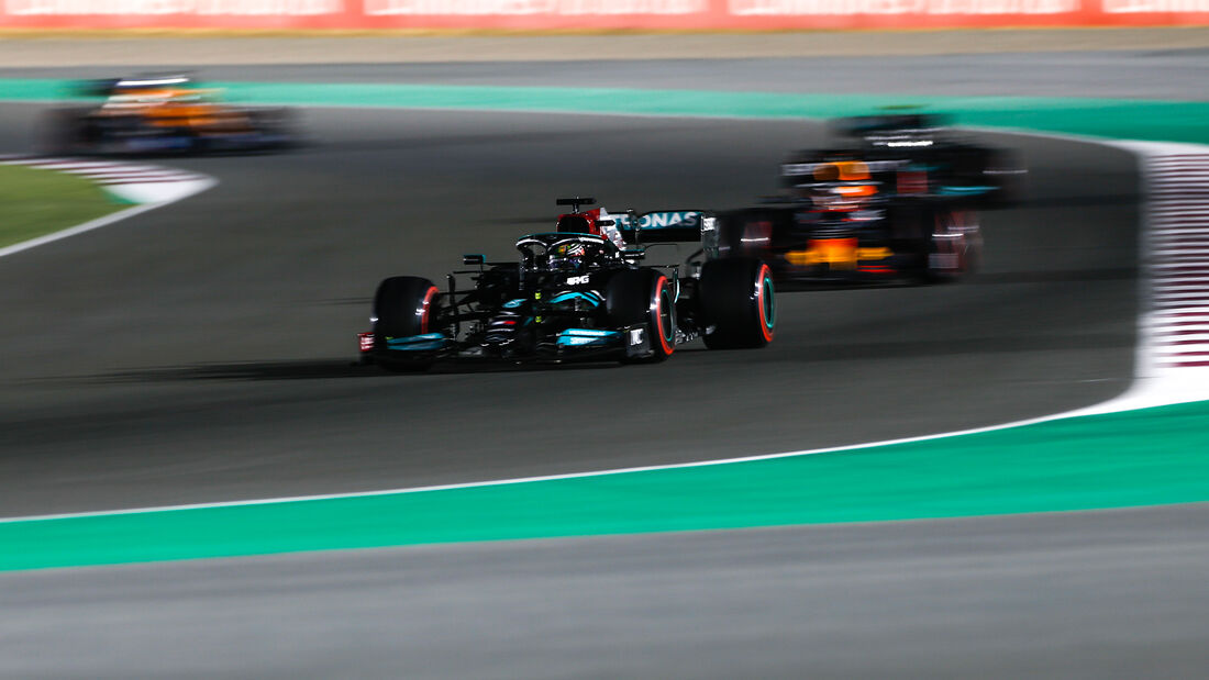 Lewis-Hamilton-Mercedes-GP-Katar-2021-Qualifikation-169Gallery-6595a6aa-1852438