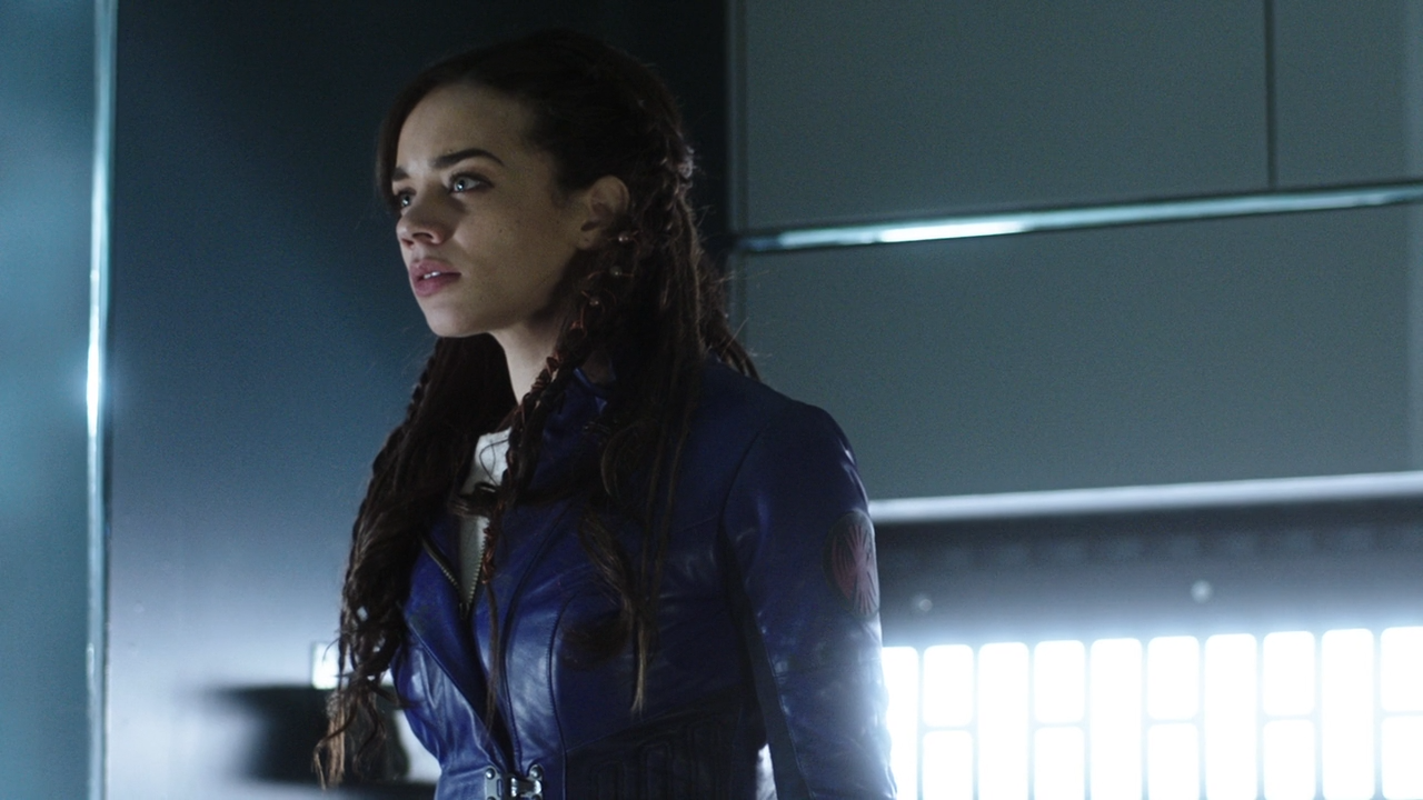 killjoys.2x01.Dutch.And.The.Real.Girl.ITA.ENG.72