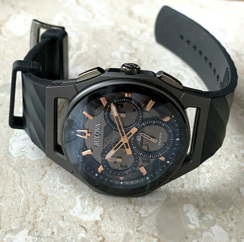 350D03F8-15C7-414E-8087-0F0AD6F6DEF0