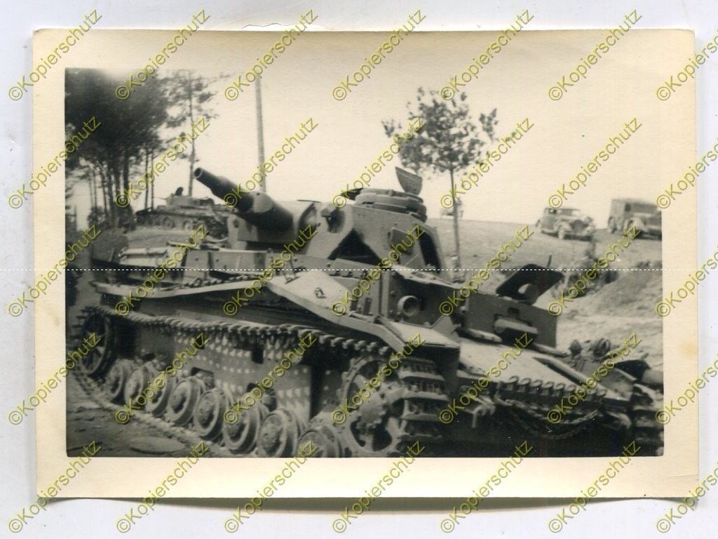 Foto, Wehrmacht, Nahaufnahme, zerstörter Panzer