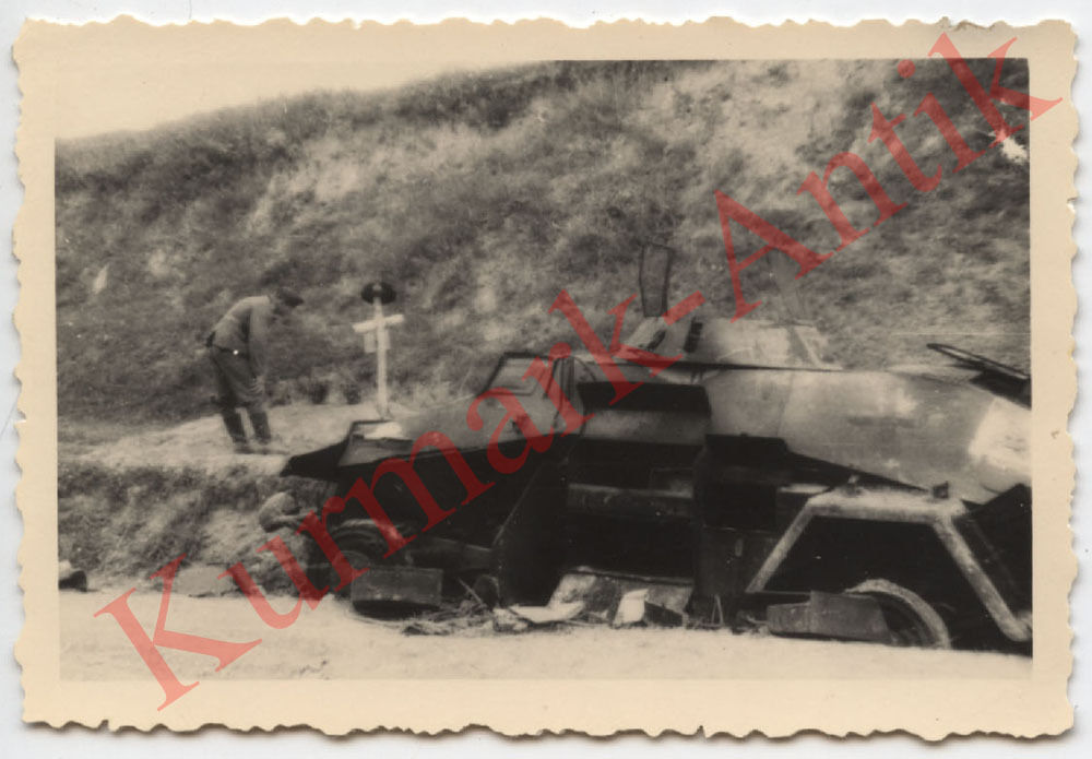 Foto Wehrmacht Panzer Spähwagen 222 kia crash mi