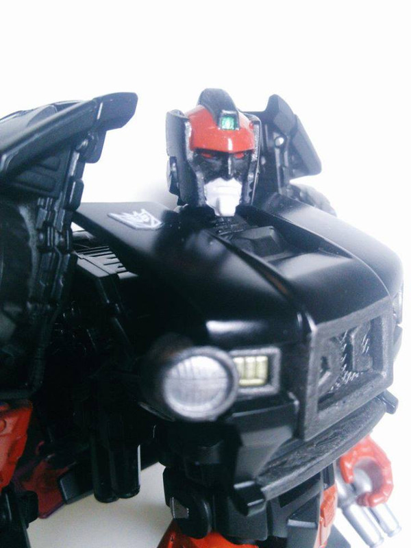 11108674_645775212188652_3021261837106397368_n